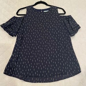 Veronica M cold shoulder top, size small